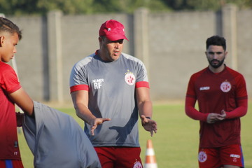 América finaliza preparação para o jogo contra o Palmeira
