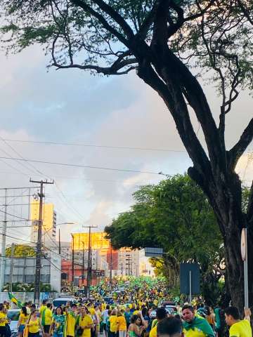 Hermes da Fonseca lotada de gente