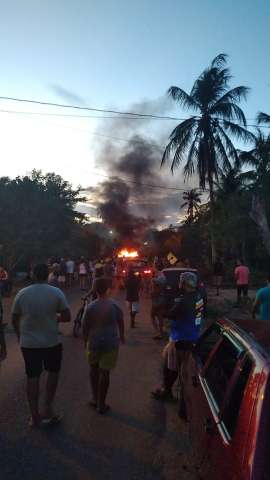 Familiares e amigos protestam contra soltura de turista que matou pescador atropelado em São Miguel do Gostoso