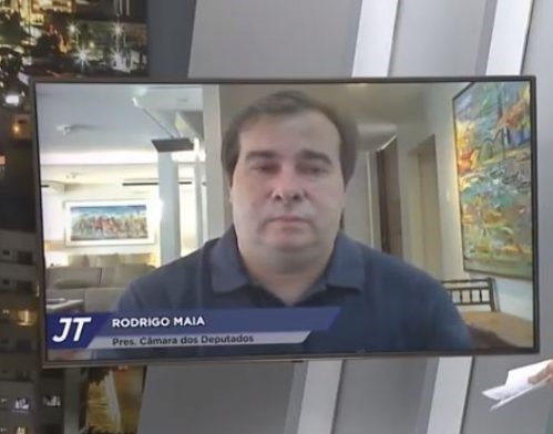 Em entrevista à TV Tropical, Rodrigo Maia cobra do governo proposta de renda mínima permanente