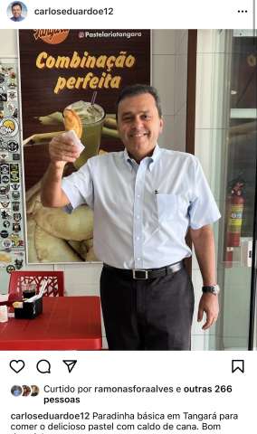 A naturalidade de quem pega no pastel