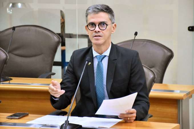 Coronel Azevedo denuncia discriminação do governo Fátima com militares estaduais
