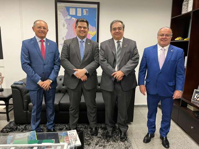 Ponte de Igapó é tema de audiência no DNIT em Brasília