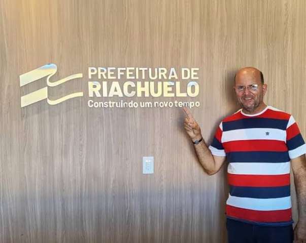 Vereadores denunciam “farra dos combustíveis”: carro do prefeito de Riachuelo gastou 1.560L de gasolina só em janeiro