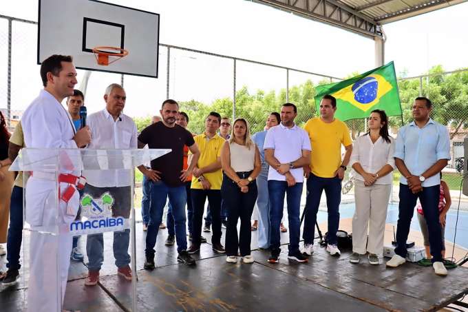 Medalhista olímpico Tiago Camilo lança polo de judô em Macaíba