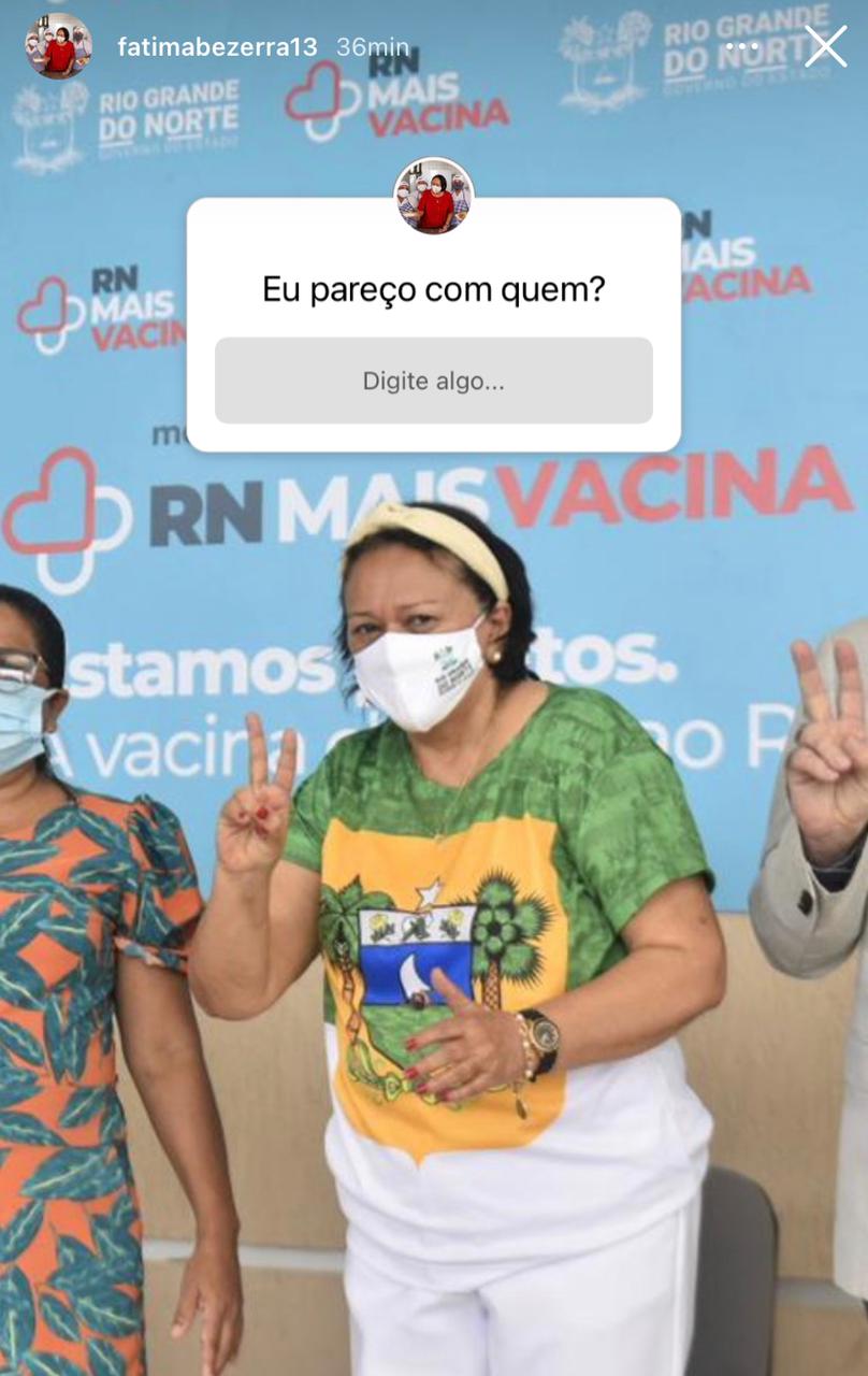 Com quem ela parece?