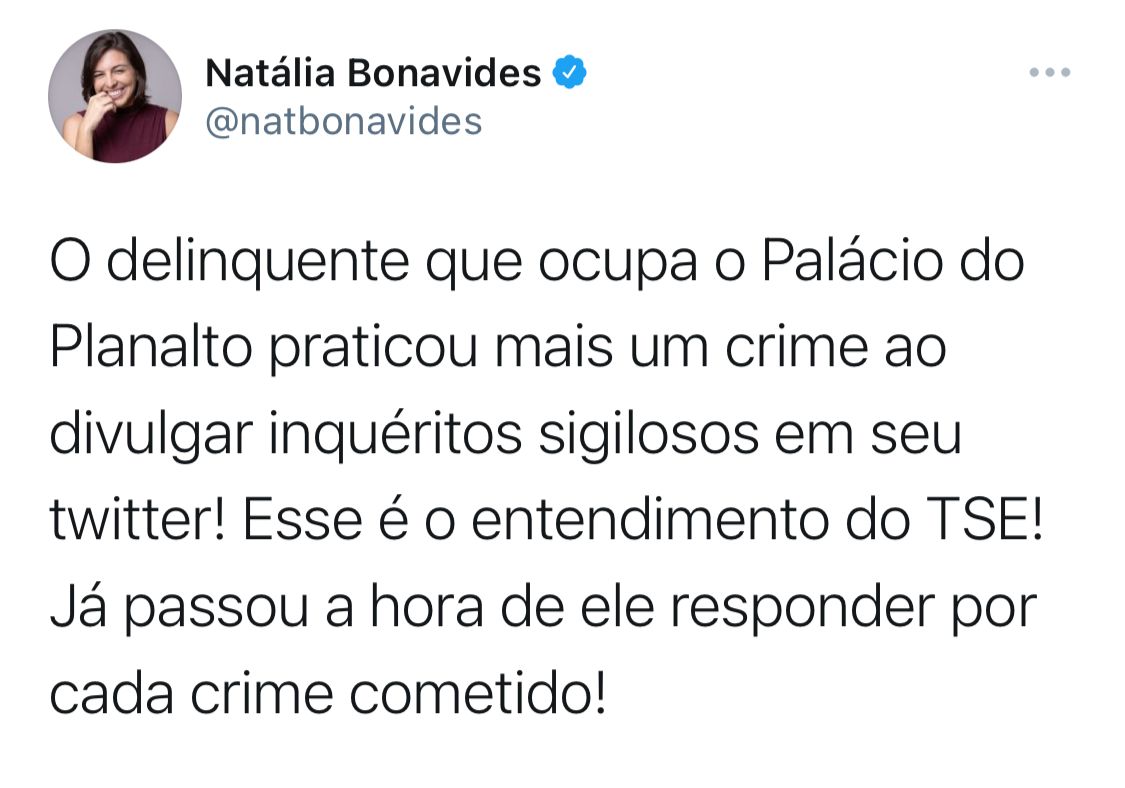 Patricinha bolivariana ataca novamente