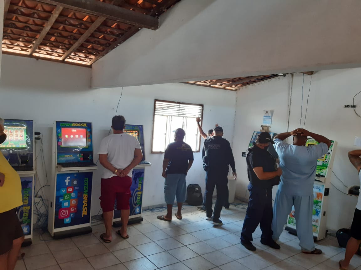 Polícia Civil fecha casa de jogos de azar em Macaíba 