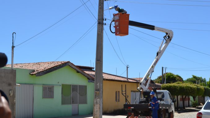 Secretaria de Infraestrutura de Mossoró já substituiu mais de 60% da iluminação pública por lâmpadas de led