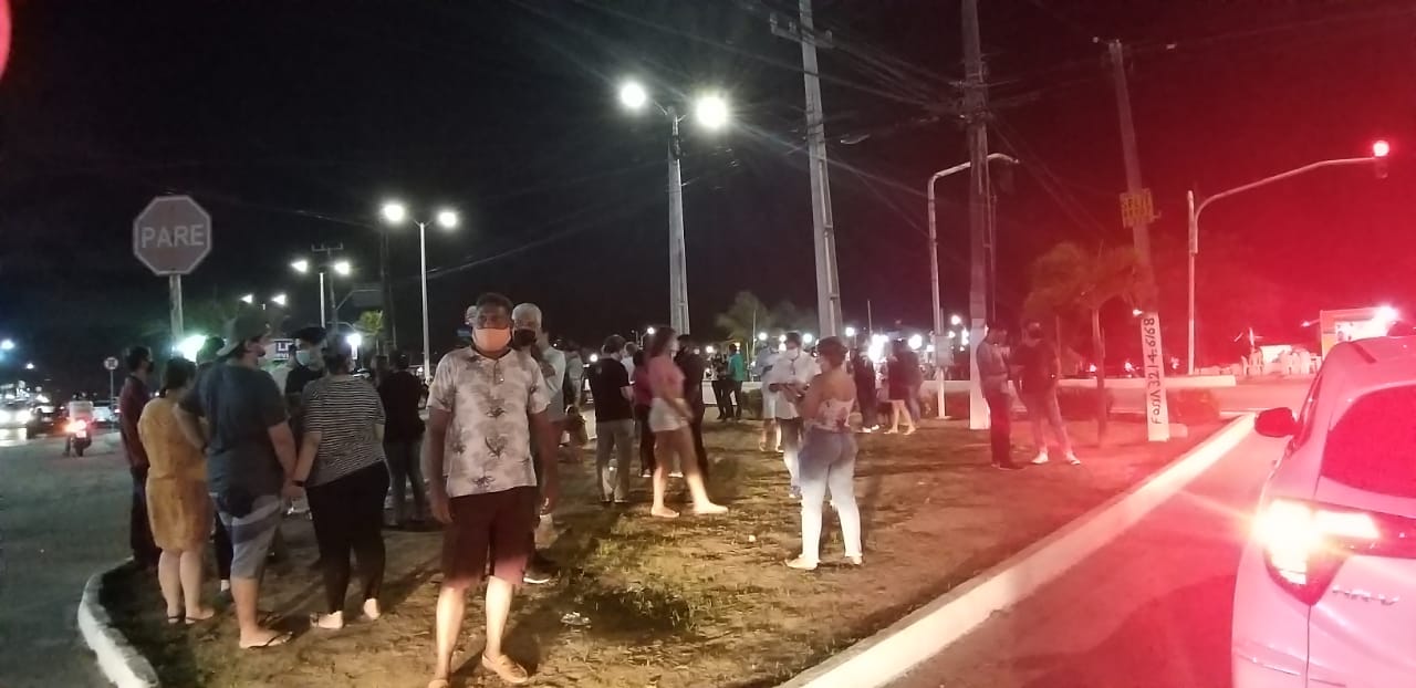 Protesto contra toque de recolher em Natal