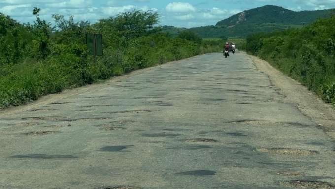 Estrada para Serra de São Bento e Monte das Gameleiras