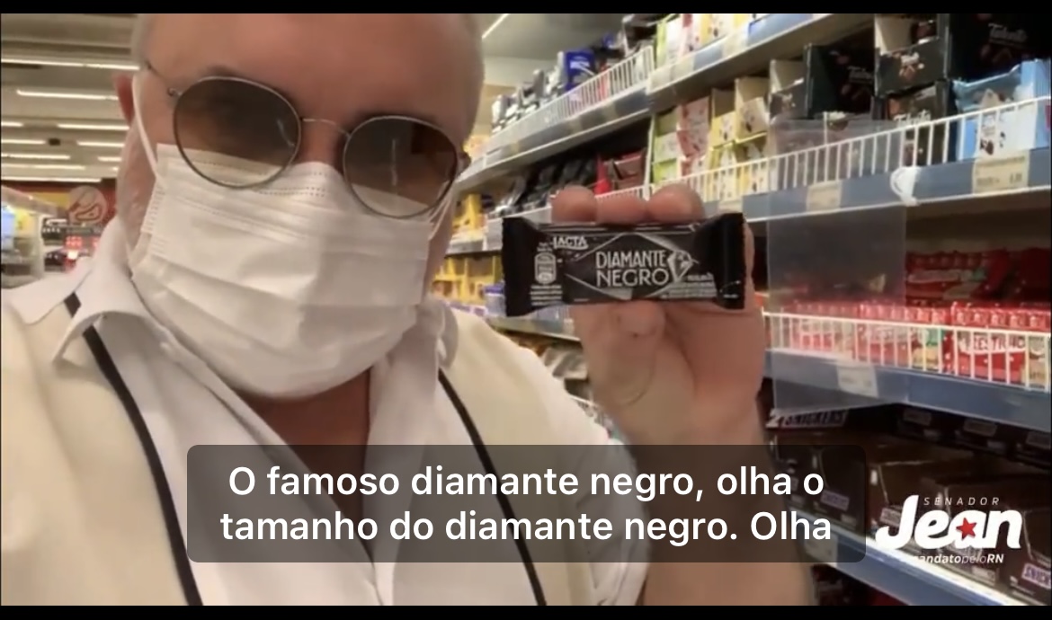 Jean-Paul foi ao supermercado falar mal do Diamante Negro
