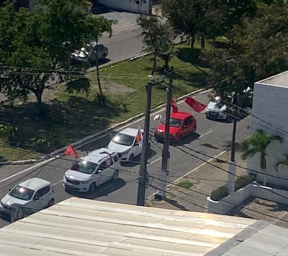 Barulho solitário da CUT