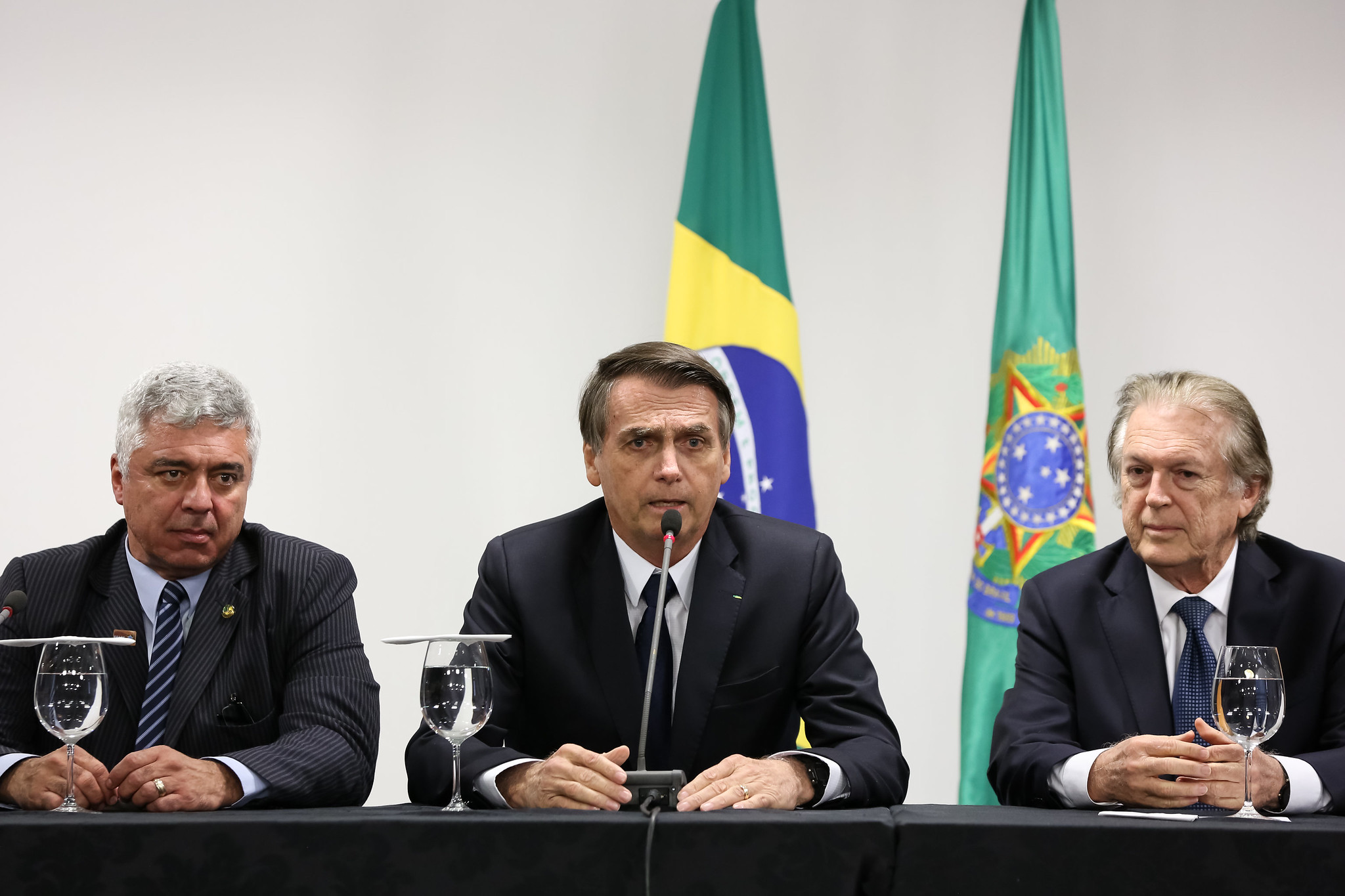 Bolsonaro está ‘99%’ decidido a voltar ao PSL e se reunirá com Bivar para acordo