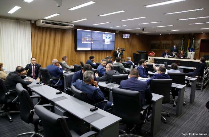 Vereadores de Natal aprovam projetos que reestruturam secretarias municipais