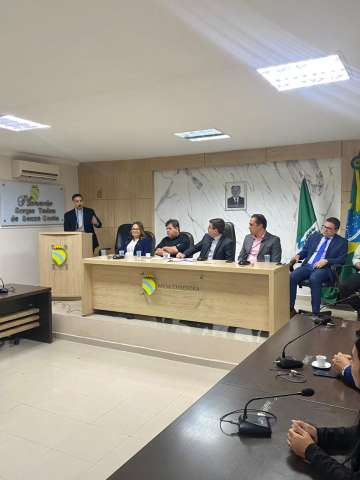 Wolney França participa de abertura de Escola Legislativa