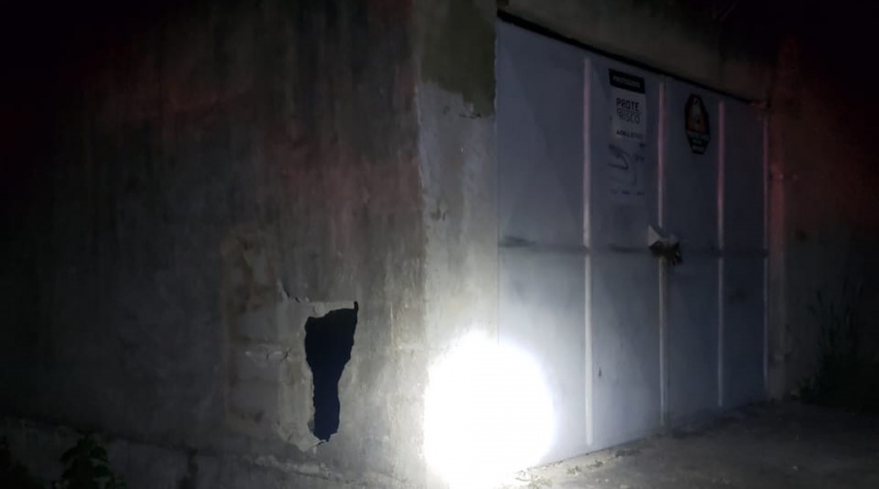 PRF prende dupla que tentava roubar equipamentos de torre de celular