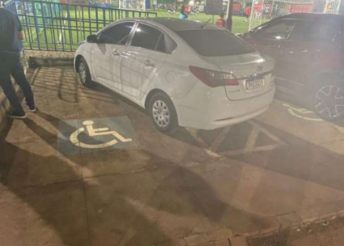 Falta de cidadania, respeito e de habilidade ao volante