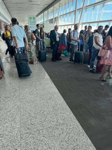 Araújo indo para Brasília