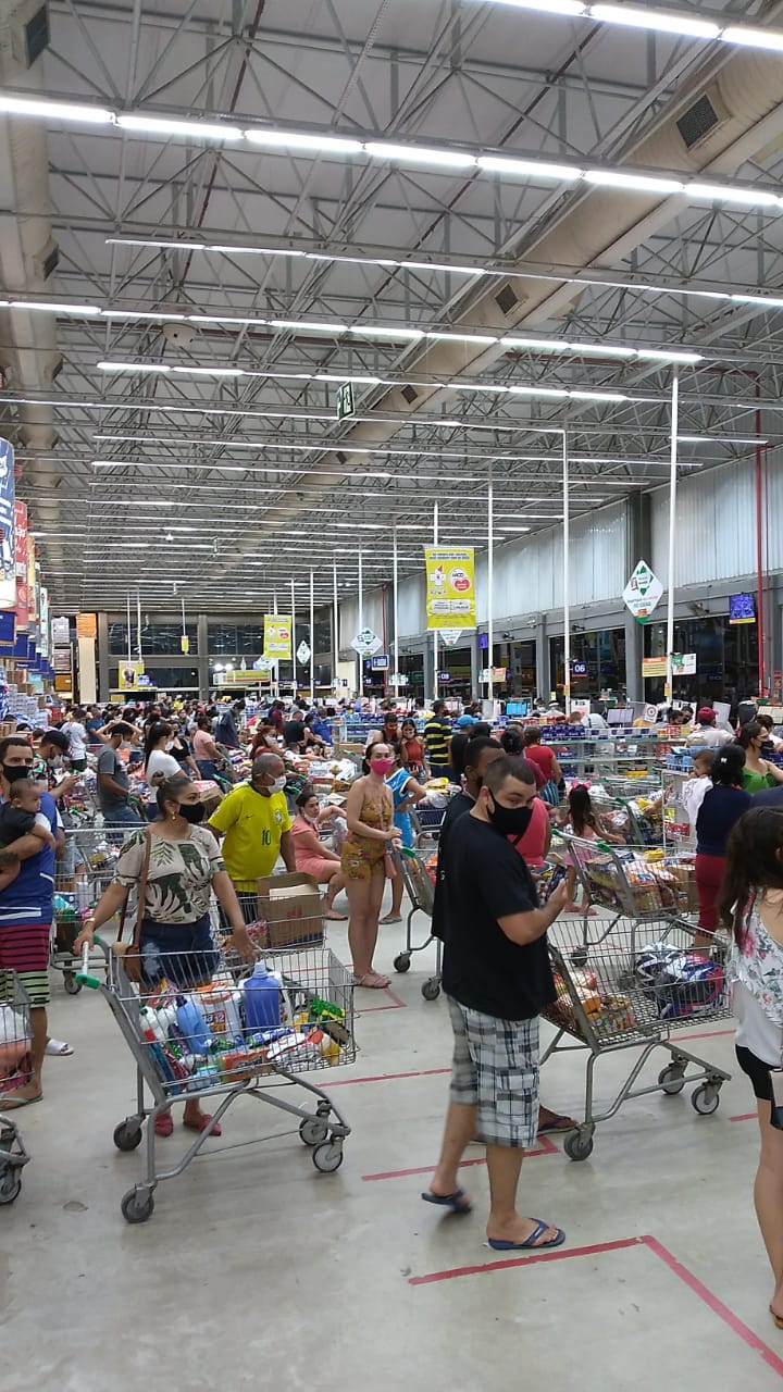 Consequência das dúvidas deixadas pelo decreto: Lotação em supermercados