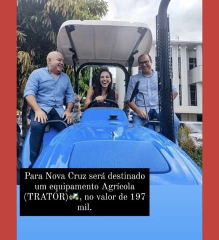 Os tratores de Rogério Marinho e o trator 🚜 de Natália Bonavides