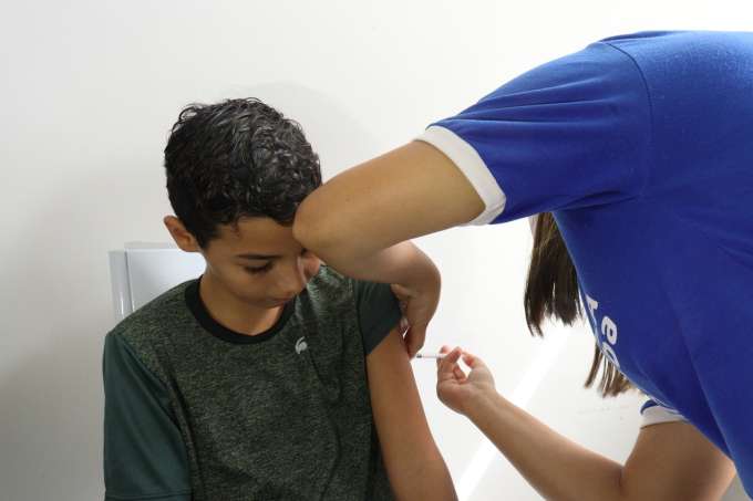 Macaíba inicia vacinação contra dengue em crianças de 10 e 11 anos