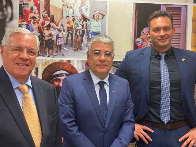 Senado: Haroldo Azevedo e Styvenson Valentim