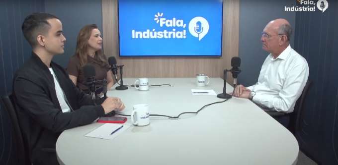 Política industrial e ações da FIERN para apoiar MPEs são destaque na estreia do podcast Fala, Indústria!