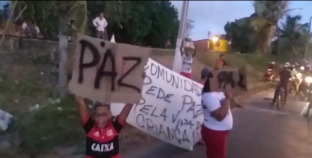 Moradores do Mosquito interditam acesso à zona Norte pedindo segurança