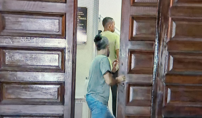 Urgente: Robinho é preso