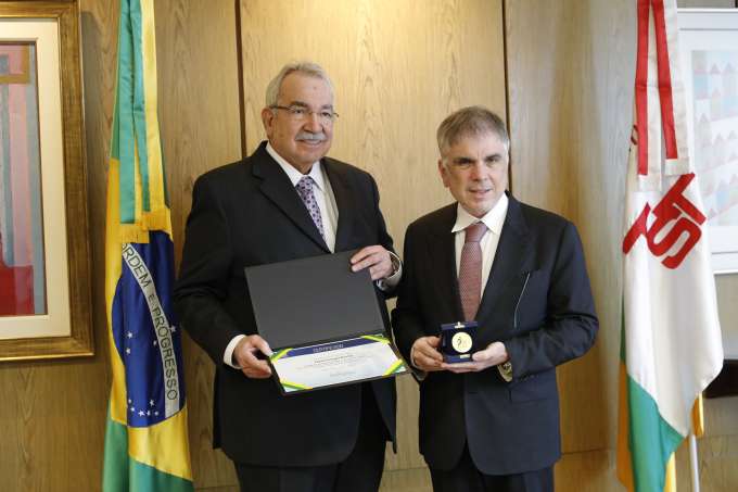 Perseguido pelo MPT no RN, grupo Guararapes é homenageado pelo TST em 