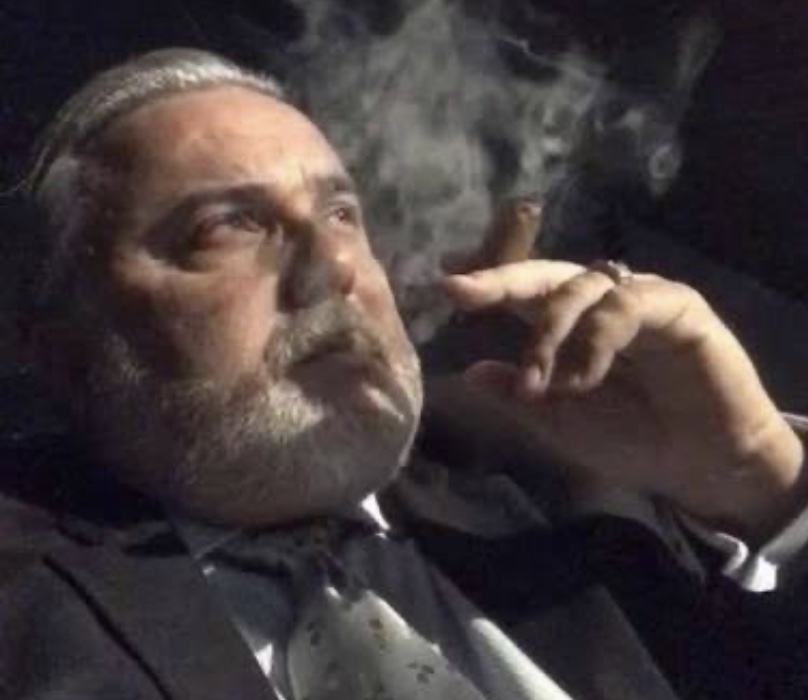 Jean-Paul muda de nome