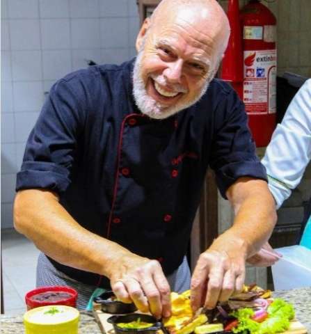 Morre chef Arthur Coelho