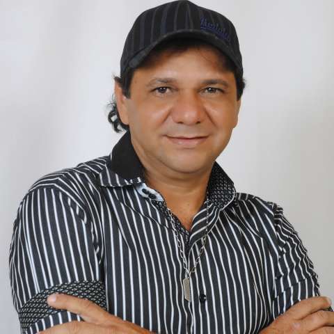 Messias Paraguai é atração confirmada no show de 40 anos de carreira de Beto Barbosa; venda de ingressos aumenta
