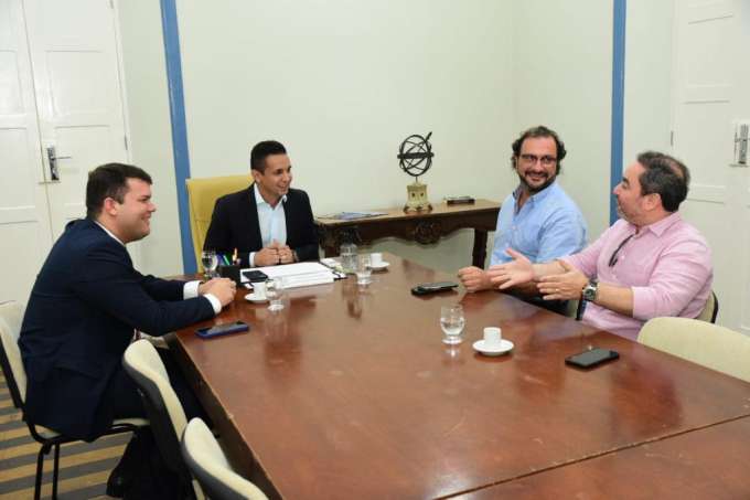 Com pauta de turismo e economia, presidente do SHRBS-RN se reúne com prefeito de Mossoró e presidente da Câmara