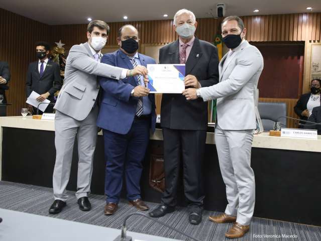 Câmara de Natal homenageia 30 anos do Judô Clube Nagashima
