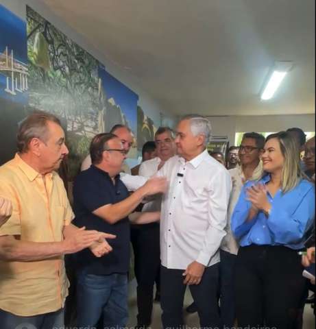 Girão leva apoio da direita a Paulinho Freire na eleição de Natal