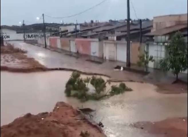 Prefeitura de Extremoz adota medidas emergenciais para reverter transtornos causados pelas chuvas