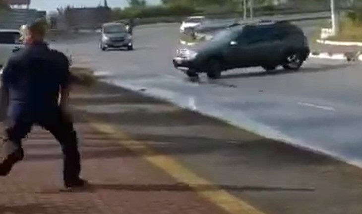 Perigo na Via Costeira