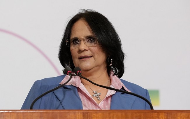 Ministra Damares pede investigação do vazamento de dados da menina vítima de estupro