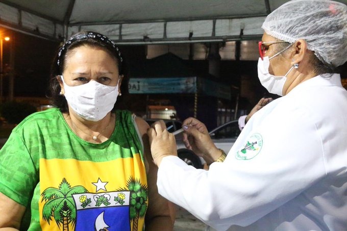 Fátima toma mais uma dose