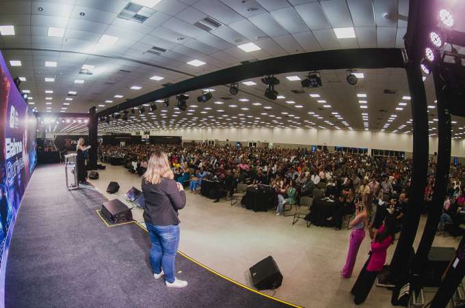 Fórum Negócios traz mais de 40 palestrantes a Natal em experiência única de imersão no que há de mais inovador no mundo do empreendedorismo