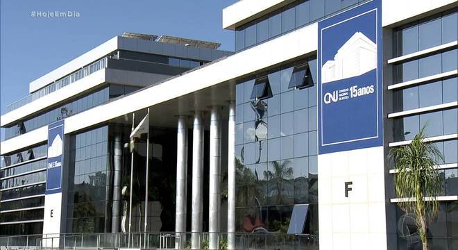 CNJ apura conduta de juíza que cita raça para condenar réu negro no PR