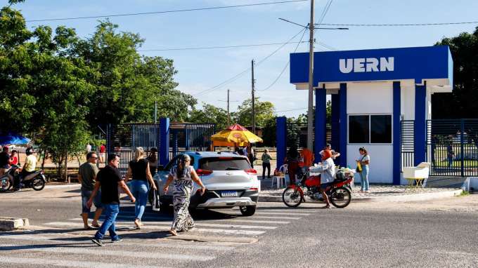 Provas do concurso da saúde da Prefeitura de Mossoró acontecem com tranquilidade neste domingo