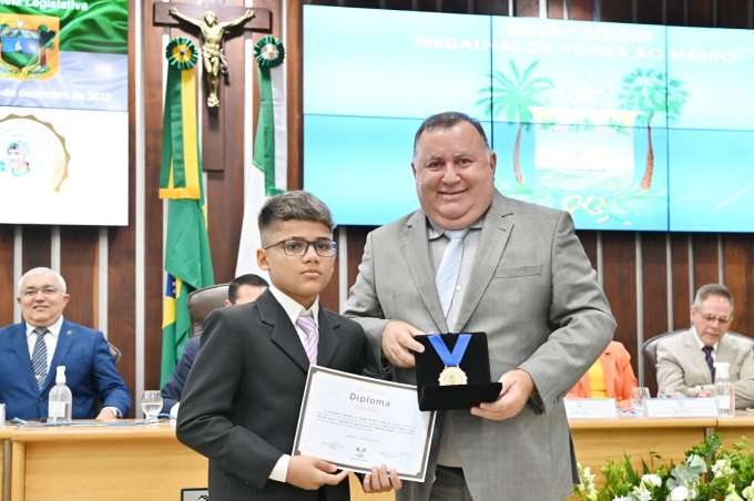 Campeão de tudo em 2022, Silvinho Romero Júnior recebe homenagem com mais alta honraria da Assembleia Legislativa do RN