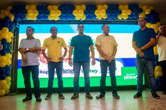 Em grande estilo, vereador Wolney França apresenta seus pré-candidatos para as eleições de 2022