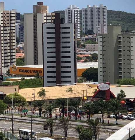 Briga de torcidas interdita BR-101