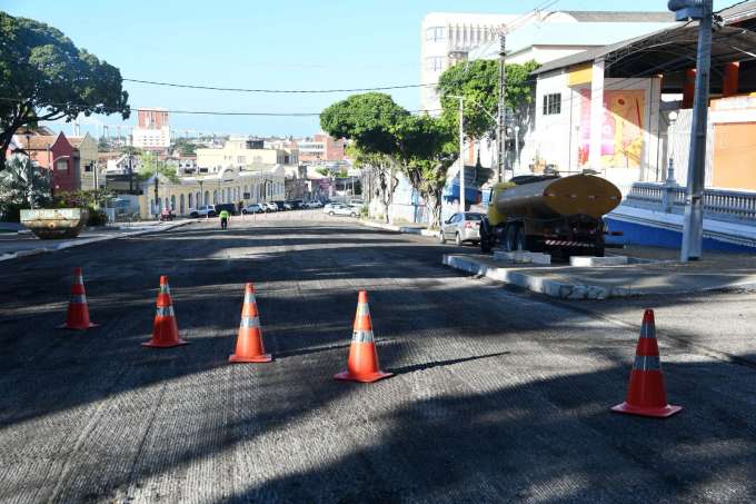 Trecho do Largo Junqueira Aires será interditado parcialmente para serviços de fresagem asfáltica nos dias 02 e 03