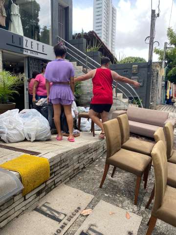 [VÍDEO] Moradores de Petrópolis após constantes alagamentos: “isso aqui está imoral”