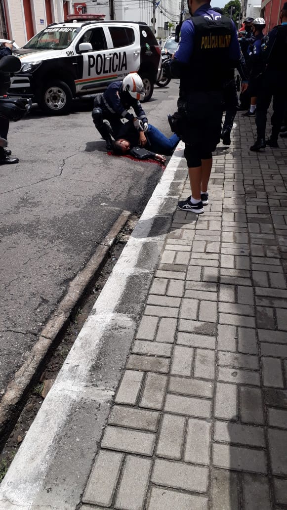 Policial penal do RN é baleado ao reagir a assalto no Centro de Fortaleza